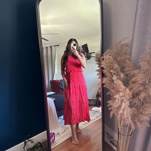 Pretty Garden from Amazon Red with white polka dots